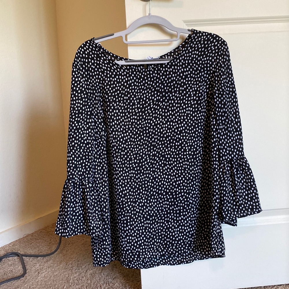 Pika dot blouse